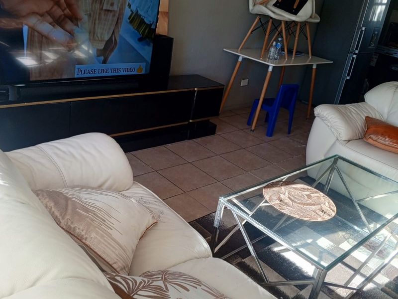 Secure 2-bedroom Apartment In Vorna Village - Photo 3