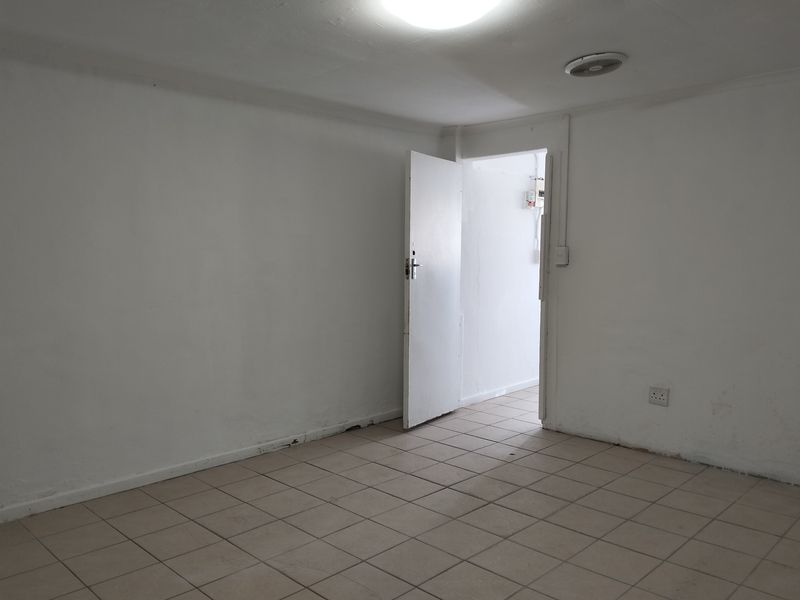 Lotus River: 1 Bedroom Separate Entrance - Photo 7
