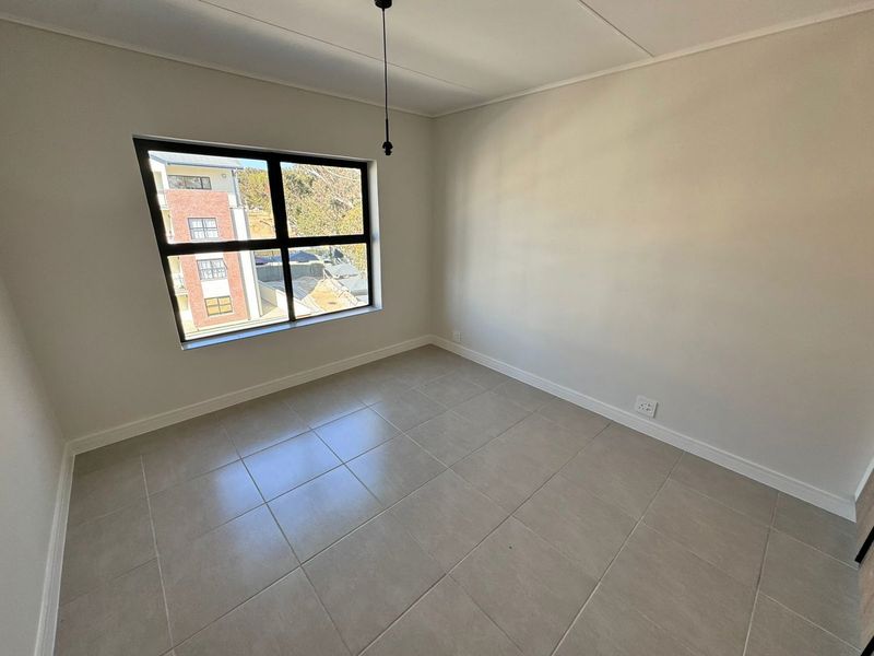 Partly Furnished 1 Bedroom Apartment. Perfect For Working Professional - Photo 8