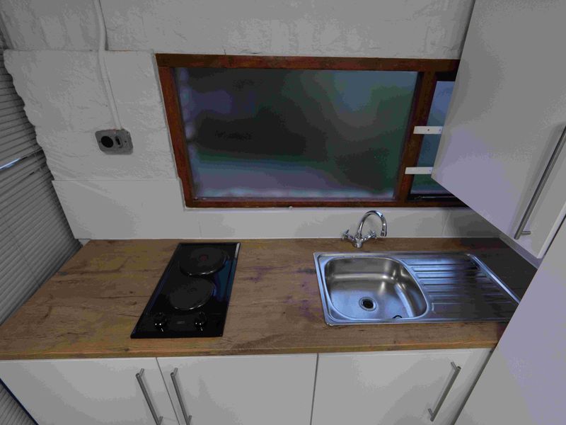 Charming Bachelor Flat To Rent – Fish Hoek - Photo 4