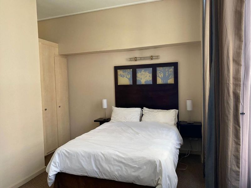 Secure 1-Bedroom And 1-Bathroom Apartment In Mapungubwe Hotel - Photo 9