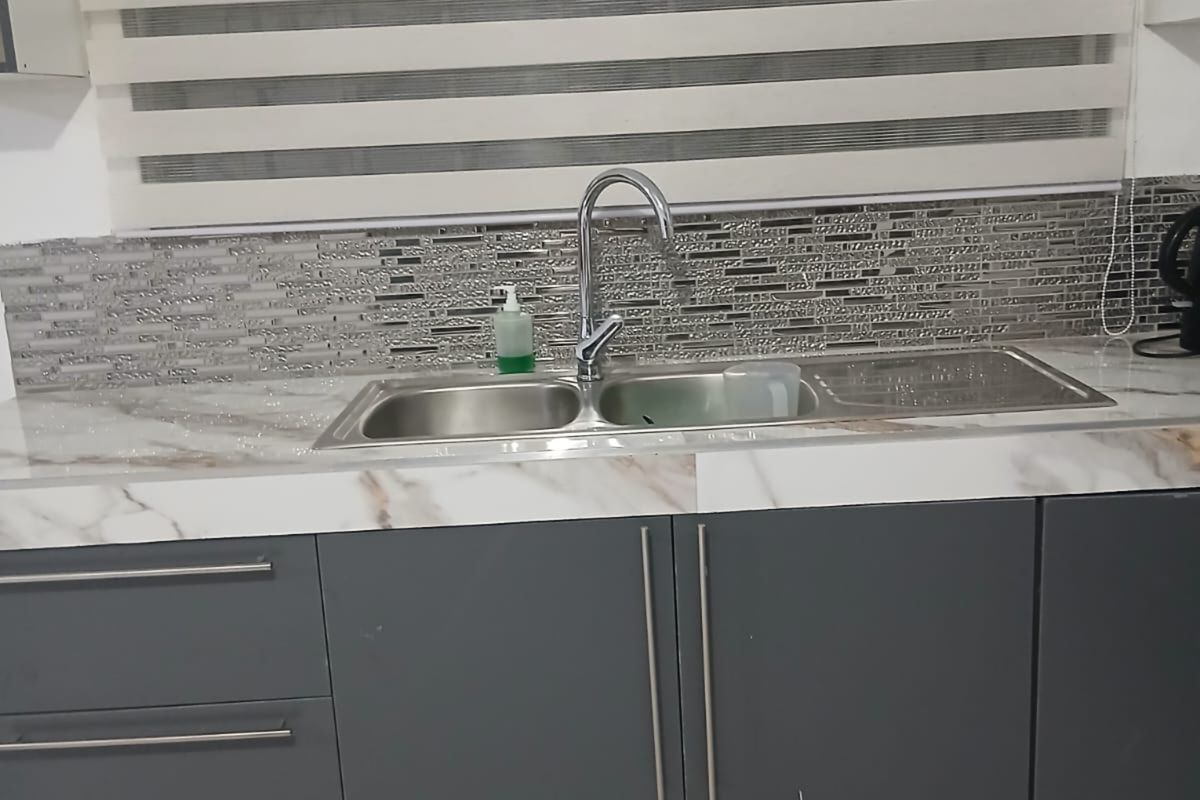 Secure 1-Bedroom House In Sonbesie Street, - Photo 3