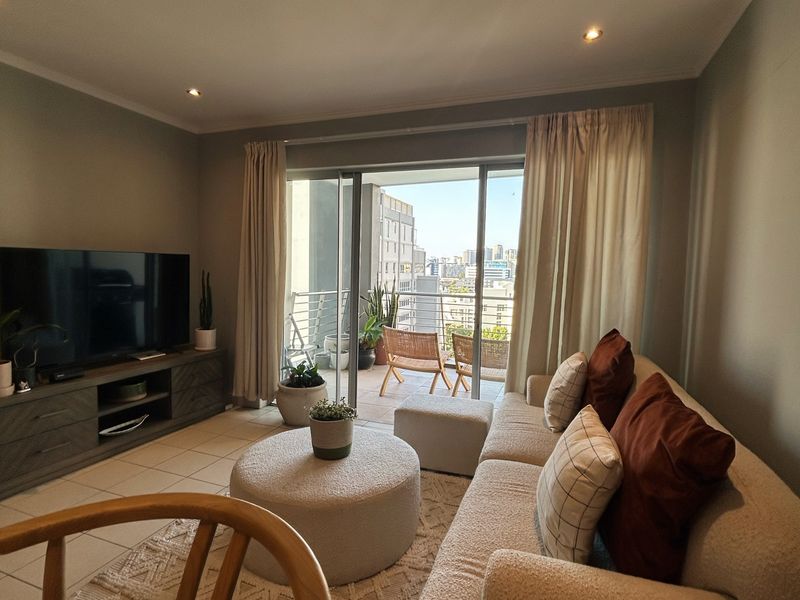 Secure 2-Bedroom And 2-Bathroom 7th Floor Sandhurst Towers Apartment - Photo 5