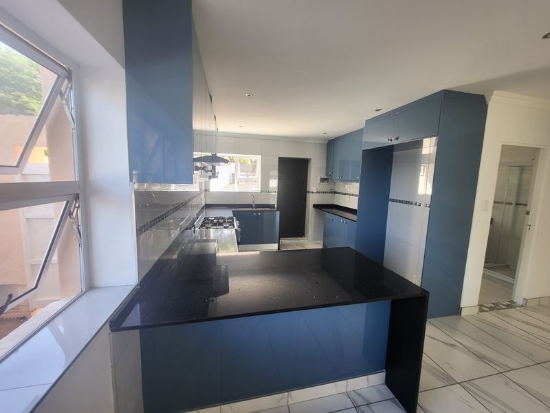 2-bedroom And 1-bathroom Cottage @ 10 Carnation Street, Wendywood - Photo 4