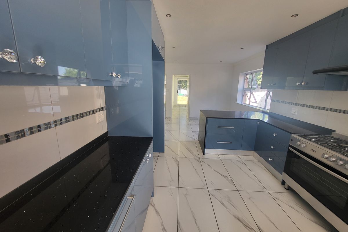 2-bedroom And 1-bathroom Cottage @ 10 Carnation Street, Wendywood - Photo 5