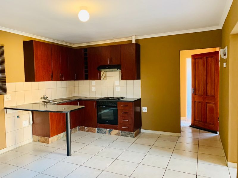 Secure 2-bedroom And 1-bathroom Cottage In 7 Dwergarend, Liefde En Vrede,  Unit2 - Photo 3