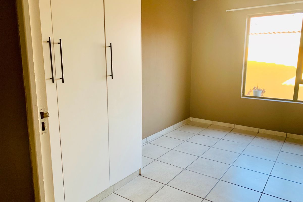 Secure 2-bedroom And 1-bathroom Cottage In 7 Dwergarend, Liefde En Vrede,  Unit2 - Photo 5