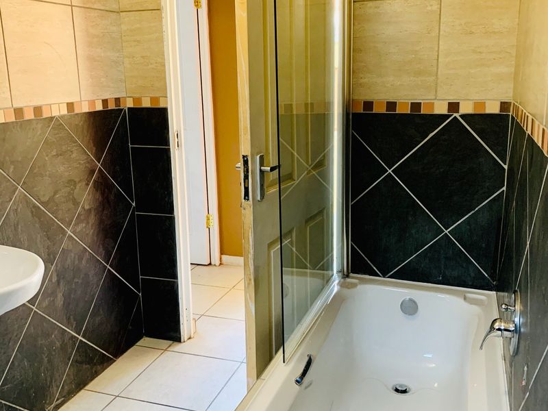 Secure 2-bedroom And 1-bathroom Cottage In 7 Dwergarend, Liefde En Vrede,  Unit2 - Photo 10