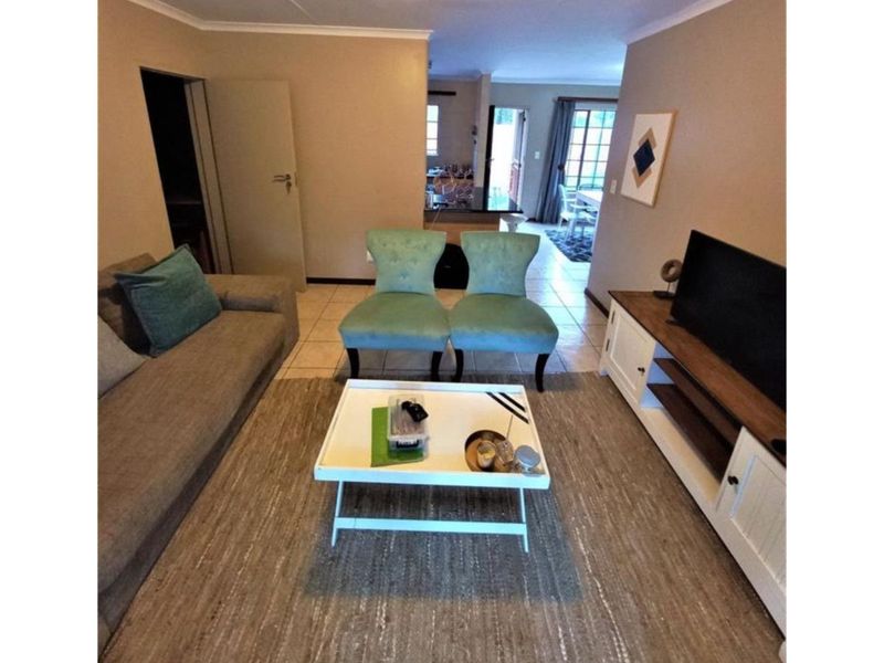Beautiful 3-bedroom And 2-bath Townhouse At  Montana Tuine, Pretoria - Photo 6
