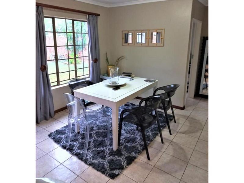 Beautiful 3-bedroom And 2-bath Townhouse At  Montana Tuine, Pretoria - Photo 5