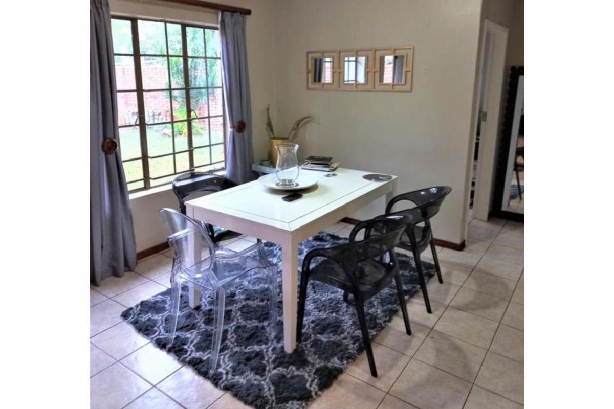 Beautiful 3-bedroom And 2-bath Townhouse At  Montana Tuine, Pretoria - Photo 5