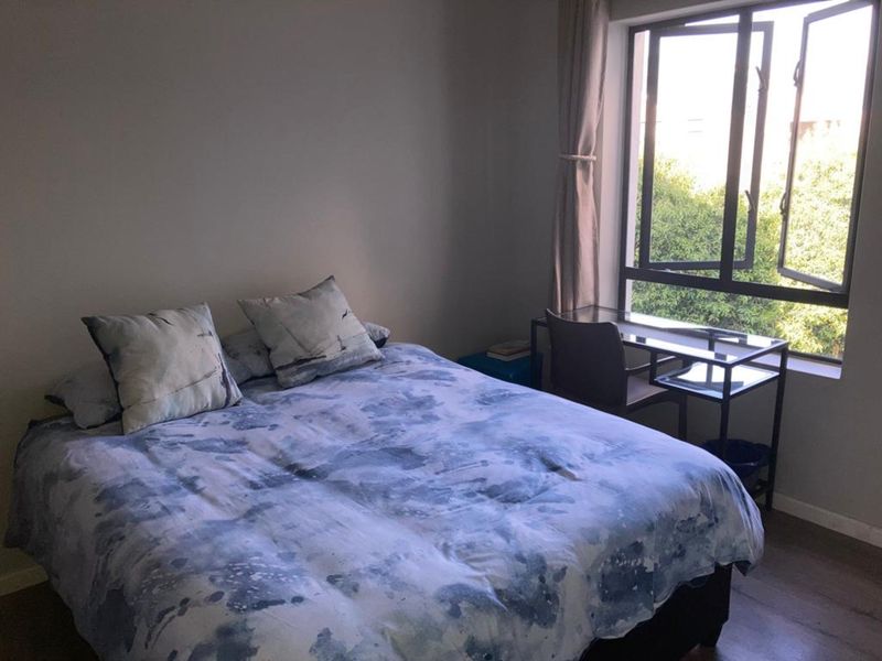 Secure 2-bedroom And 1-bathroom Apartment In Kuils River - Photo 7