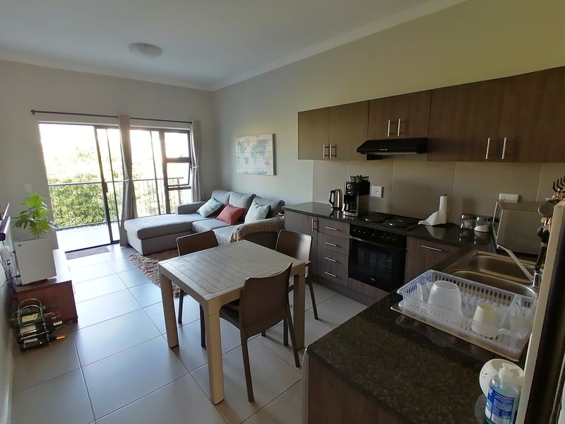 Secure 2-bedroom And 1-bathroom Apartment In Kuils River - Photo 5