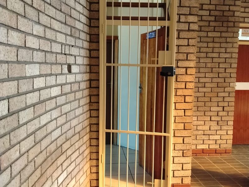Dr Dan Pasiya Street, Norwood - Photo 7