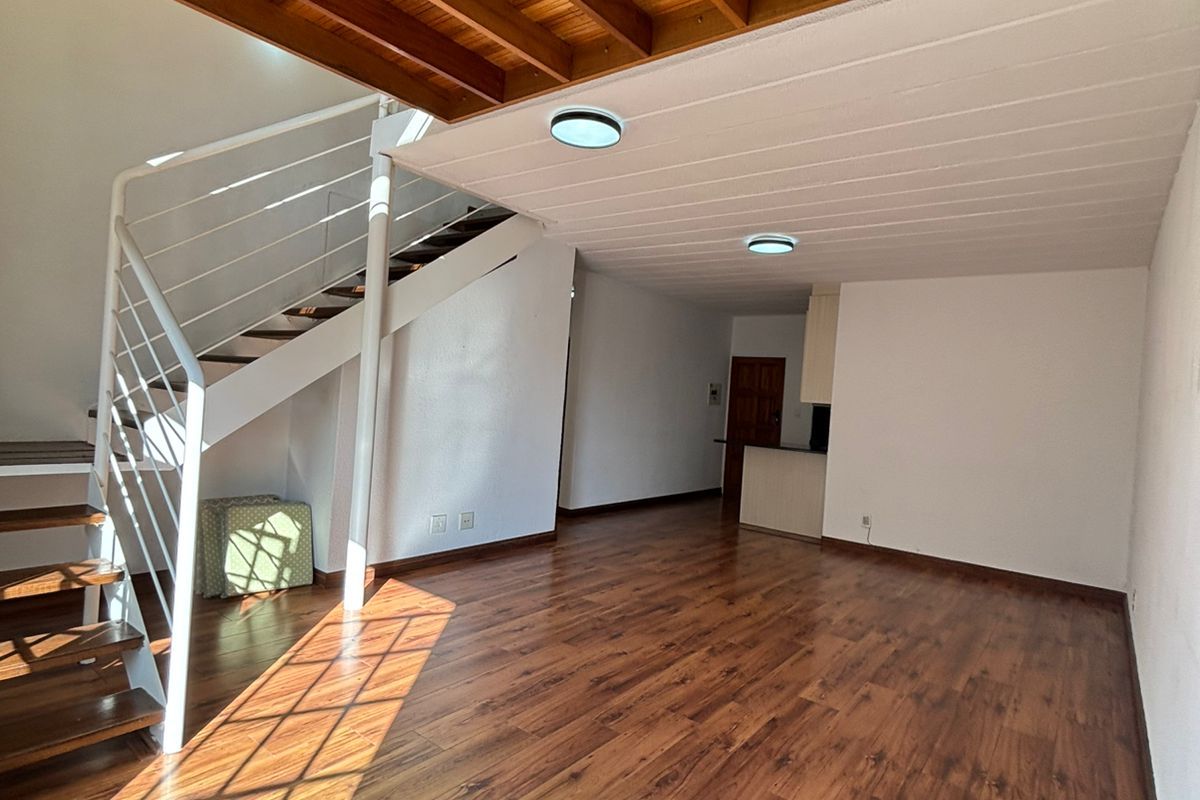 Secure 2-bedroom And 2-bathroom Townhouse In View Street, Rietvalleirand - Photo 3
