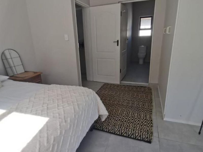 Secure 2-bedroom And 2-bathroom House In Delport Street, Palmiet - Photo 9