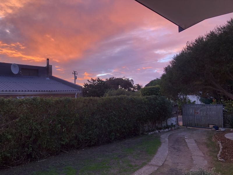 Secure 3-bedroom House In Crassula Road, Kommetjie - Photo 5