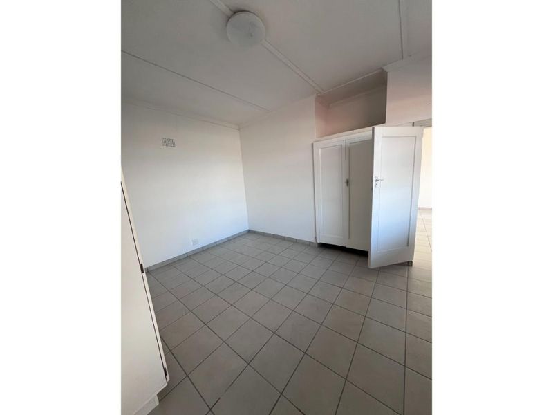 Cameron Court - Photo 7