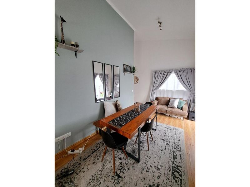 Newly Renovated 3-bedroom And 2-bathroom Apartment In Barbeque Downs, Midrand - Photo 4