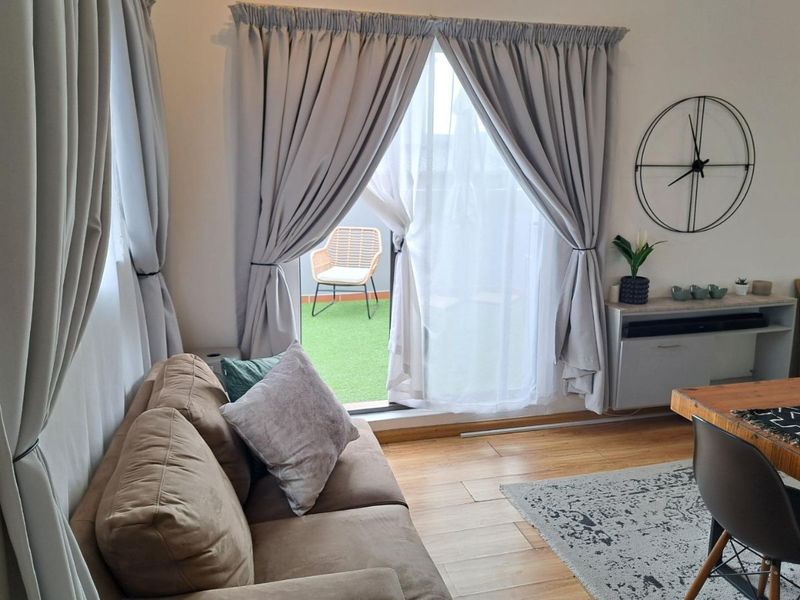 Newly Renovated 3-bedroom And 2-bathroom Apartment In Barbeque Downs, Midrand - Photo 5