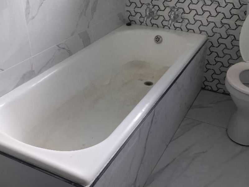 Beautiful 3-Bedroom And 2-Bathroom Family Home In Weltevreden Park - Photo 8