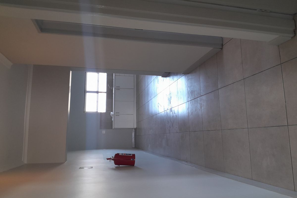 Spacious 2-bedroom And 1-bathroom Apartment In Parkwood - Photo 4