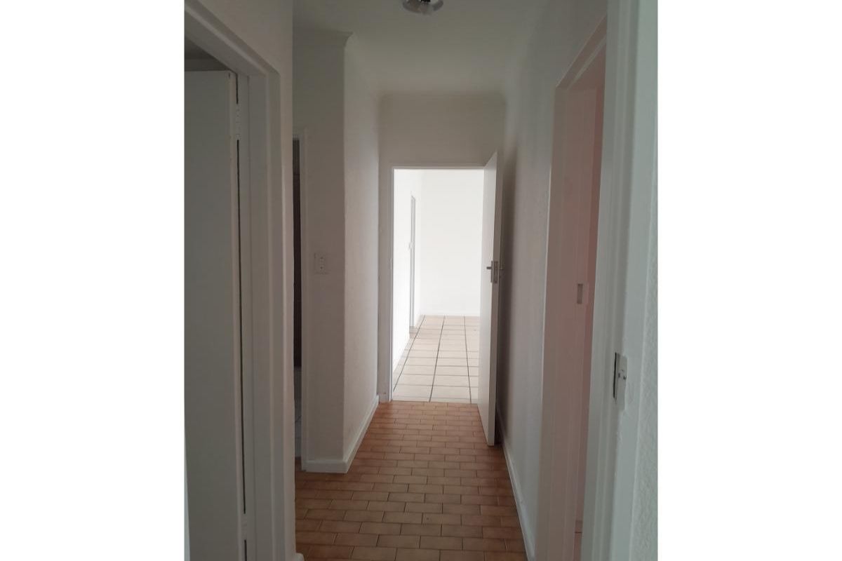 Spacious 3-Bedroom And 1-Bath House For Rent In Rylands Estate - Photo 5