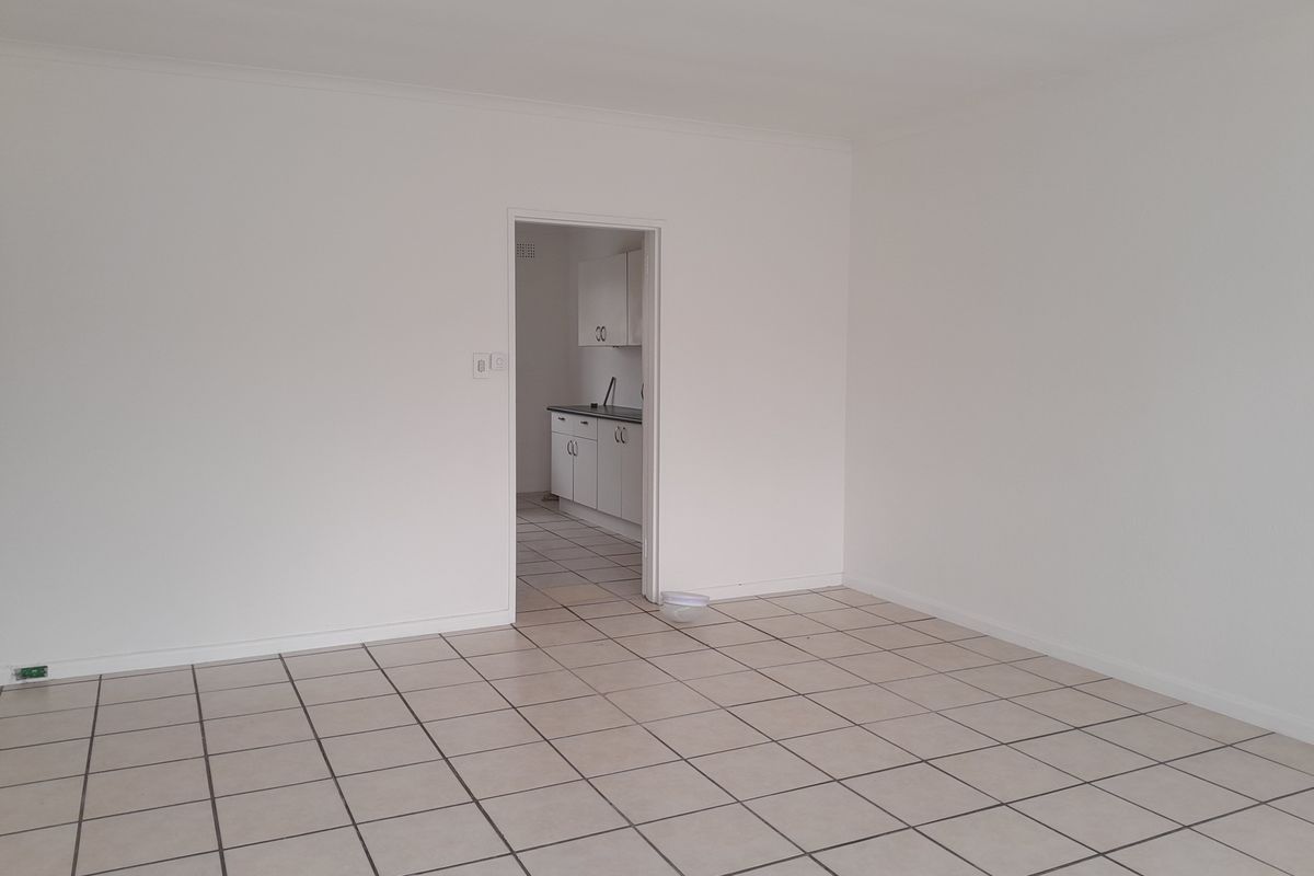 Spacious 3-Bedroom And 1-Bath House For Rent In Rylands Estate - Photo 3