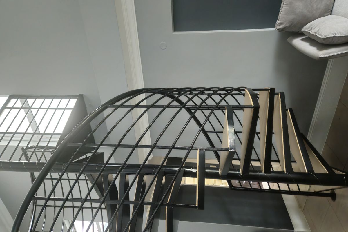 Secure 2,5-Bedroom And 2-Bathroom Apartment In Pam Road, Morningside - Photo 3