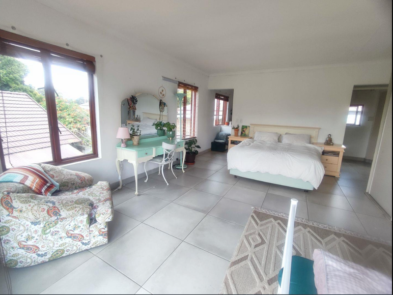 Secure 1-Bedroom And 1-Bathroom Apartment In Westdene - Photo 7