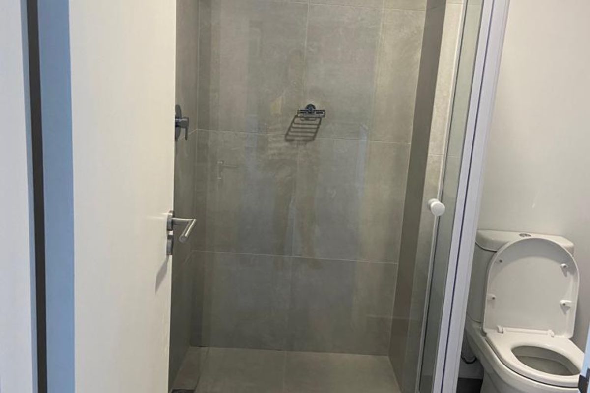 Secure 1-bedroom And 1-bathroom Apartment In Pineworx - Pinelands, Cape Town - Photo 5