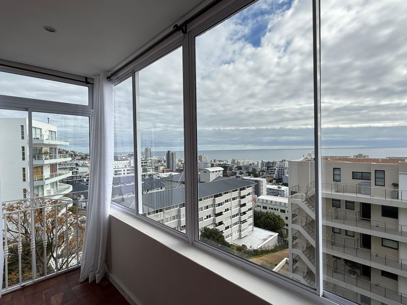 Ocean View Drive, Sea Point - Photo 1