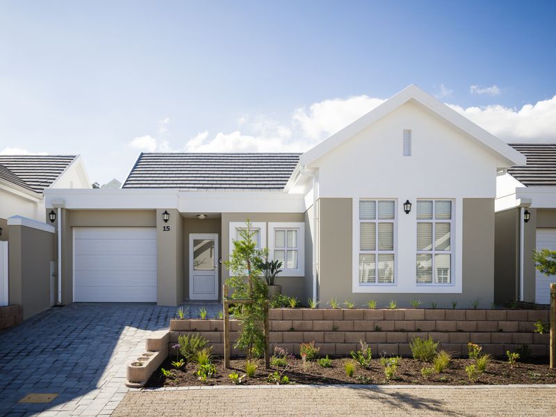 Bizweni Avenue, Helderberg Rural - Photo 1