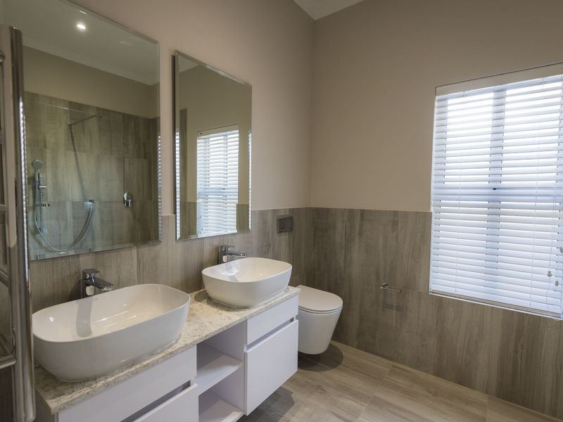 Bizweni Avenue, Helderberg Rural - Photo 5