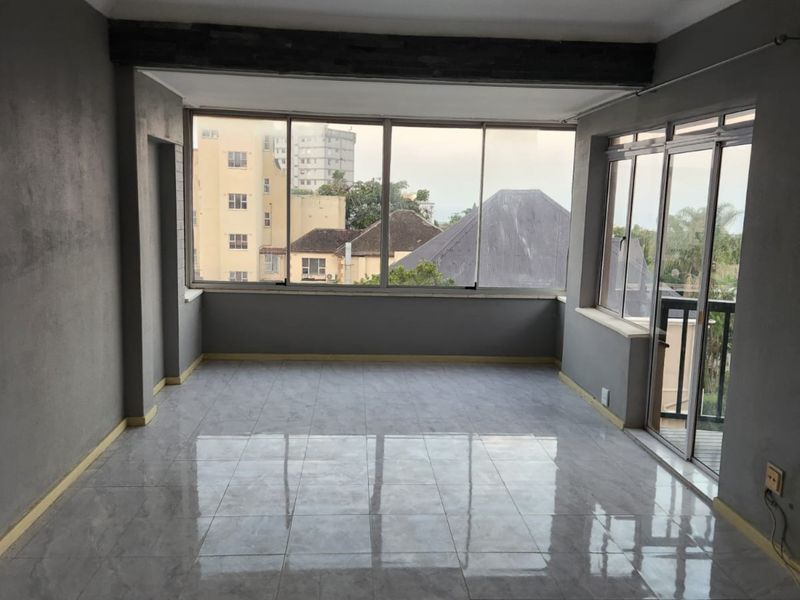 Secure 2-bedroom Apartment In Innes Road, Morningside - Photo 5