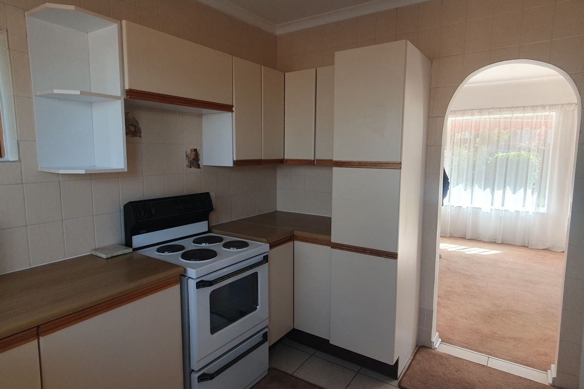 Simplex Unit In A Mature Lifestyle Estate - Photo 4