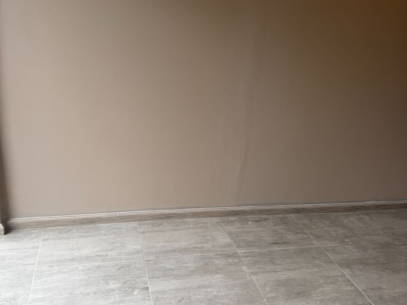 Secure 1-bedroom Apartment In Alexander Street, Birchleigh - Photo 5