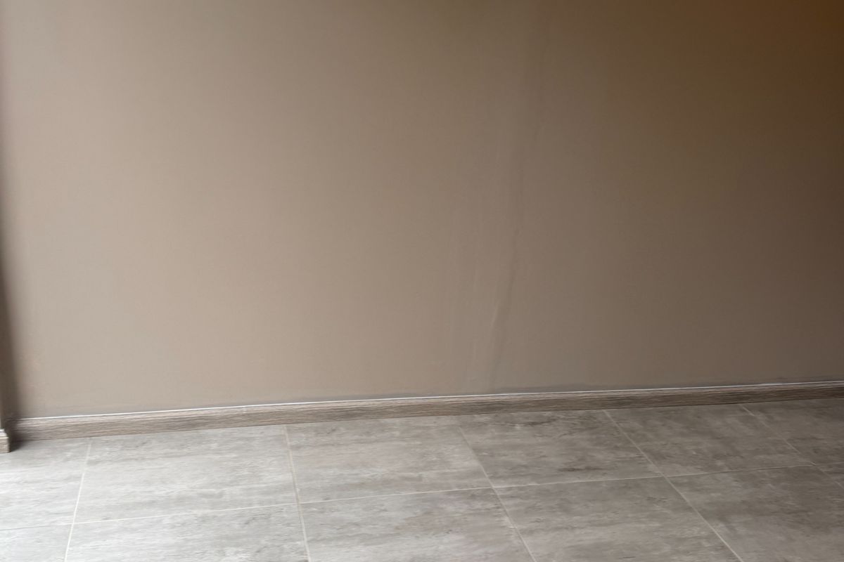 Secure 1-bedroom Apartment In Alexander Street, Birchleigh - Photo 5