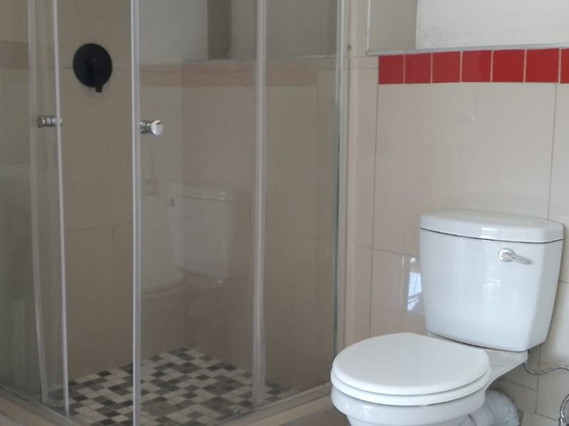 Secure 1-bedroom Flat In Steiltes, Neslpruit - Photo 6