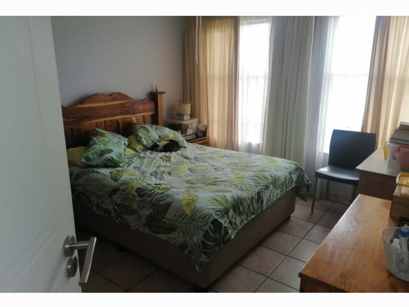 Lovely 2-Bedroom And 1-Bathroom Townhouse In Boshof - Photo 6