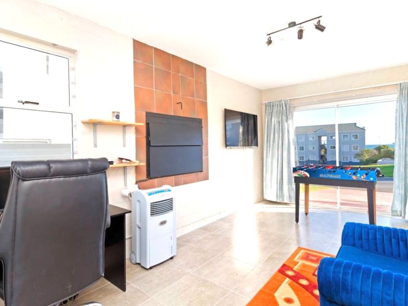 Furnished 3-bedroom Townhouse In Sumatra Avenue, Big Bay - Photo 6