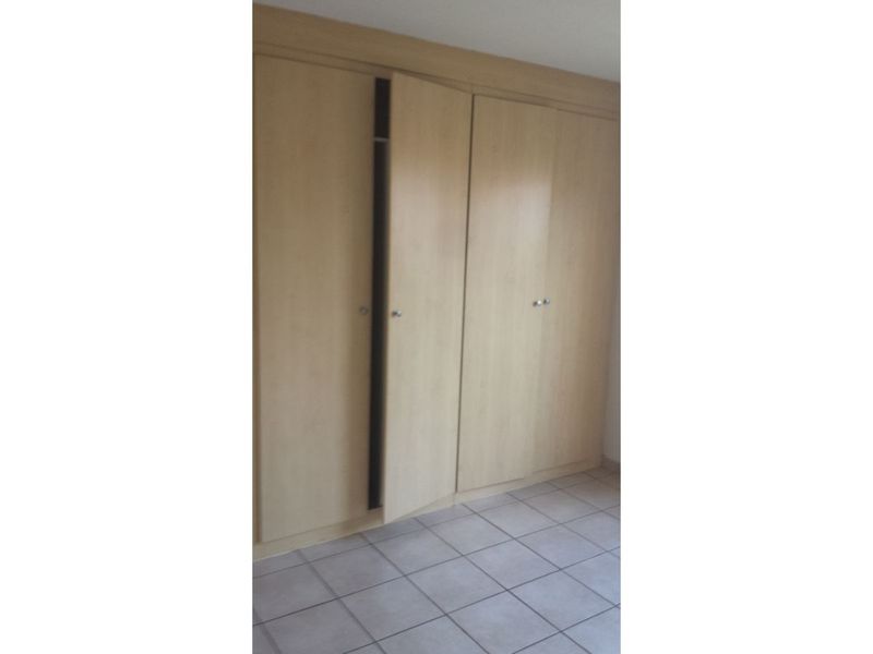 Beautiful 2 Bedroom And 1 Bath Flat At The Orchards, Pretoria North - Photo 7