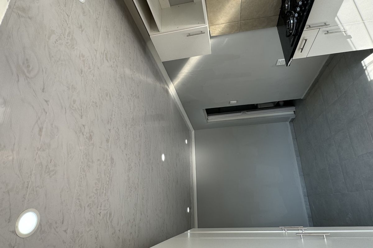 Secure Cottage And 1-bathroom Apartment In Turffontein - Photo 5