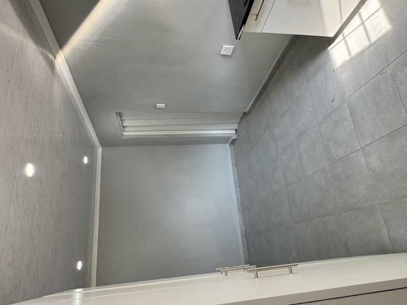 Secure Cottage And 1-bathroom Apartment In Turffontein - Photo 7