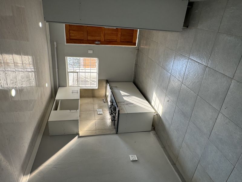 Secure Cottage And 1-bathroom Apartment In Turffontein - Photo 4