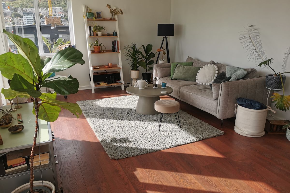 Spacious And Light 1-bedroom With Ocean & Mountain Views - 3 Months - Photo 4