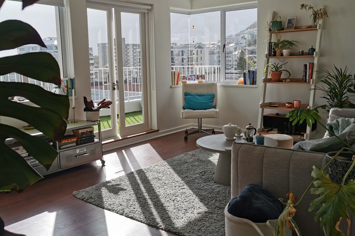 Spacious And Light 1-bedroom With Ocean & Mountain Views - 3 Months - Photo 5