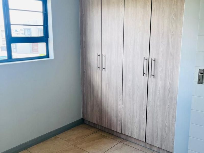 Secure 3-bedroom And 2-bathroom Townhouse In Derdepoort - Photo 10