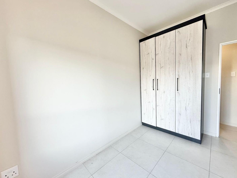 Secure 2-bedroom And 2-bedroom Apartment In New Road, Carlswald - Photo 6