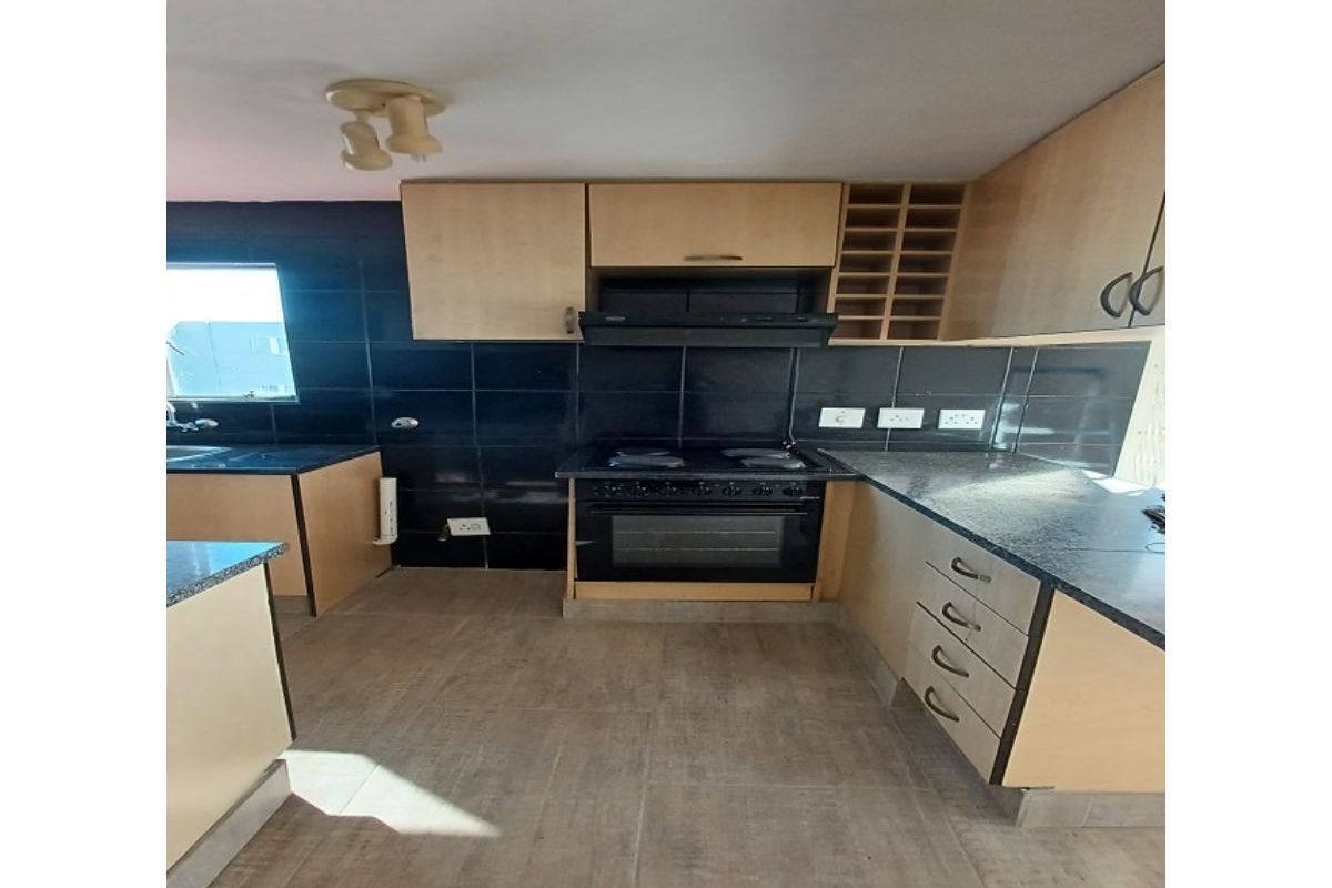 Specious 2 Bedroom And 1 Bath Penthouse With A Large Balcony And Spectacular Evening Views - Photo 2